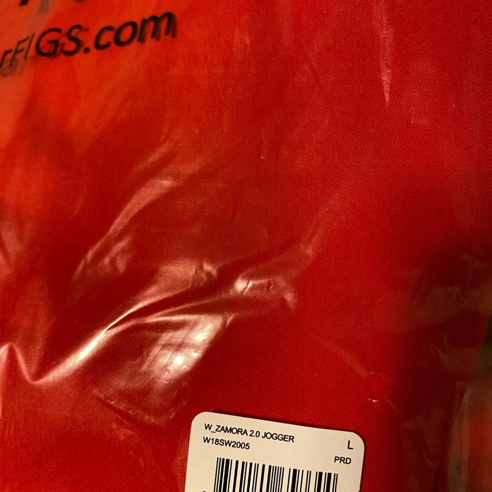 Figs Pop red Catarina and zamora  set NWT - Picture 10 of 11